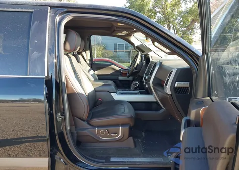 2017 Ford F-150 King Ranch z USA, uszkodzony, nr VIN 1FTEW1EGXHFB87580